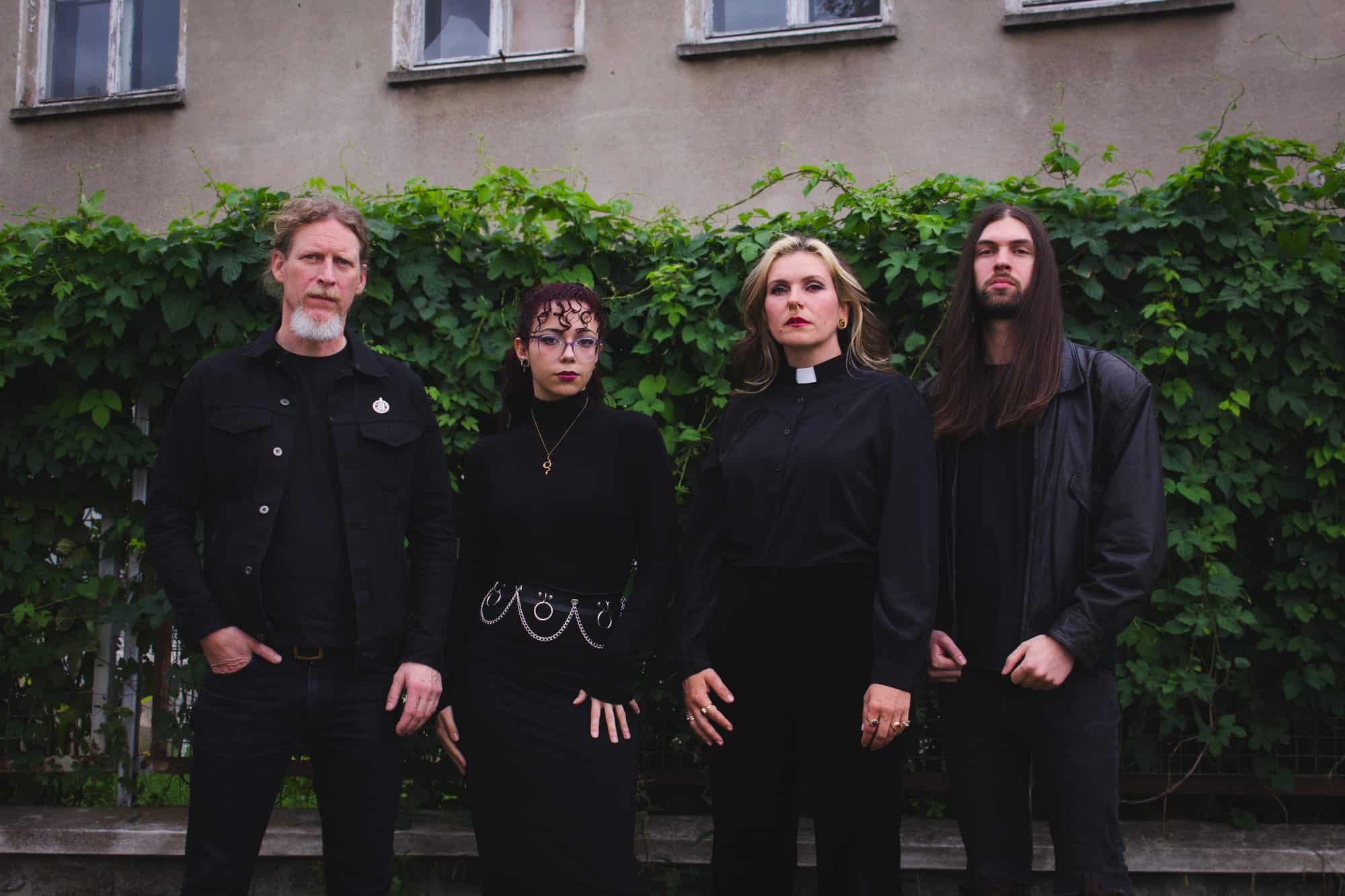 You are currently viewing Mriodom Announce Debut Album, Vlies, Release First Single, Kult