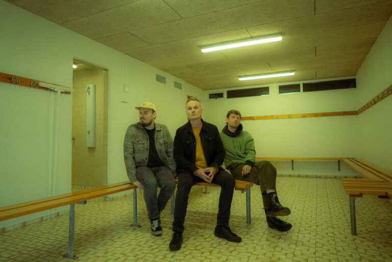 Read more about the article Hiraki Release New Single/Video: Thee Ode